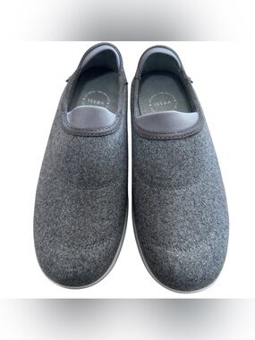 Vessi Shoes Mens 10 Gray Sunday Slip On House Slippers Lined Comfort Cozy